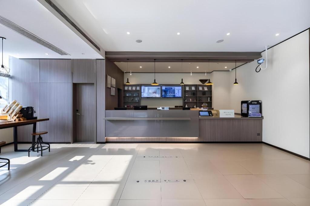 Hanting Hotel Shanghai Caohejing Yishan Road Dış mekan fotoğraf