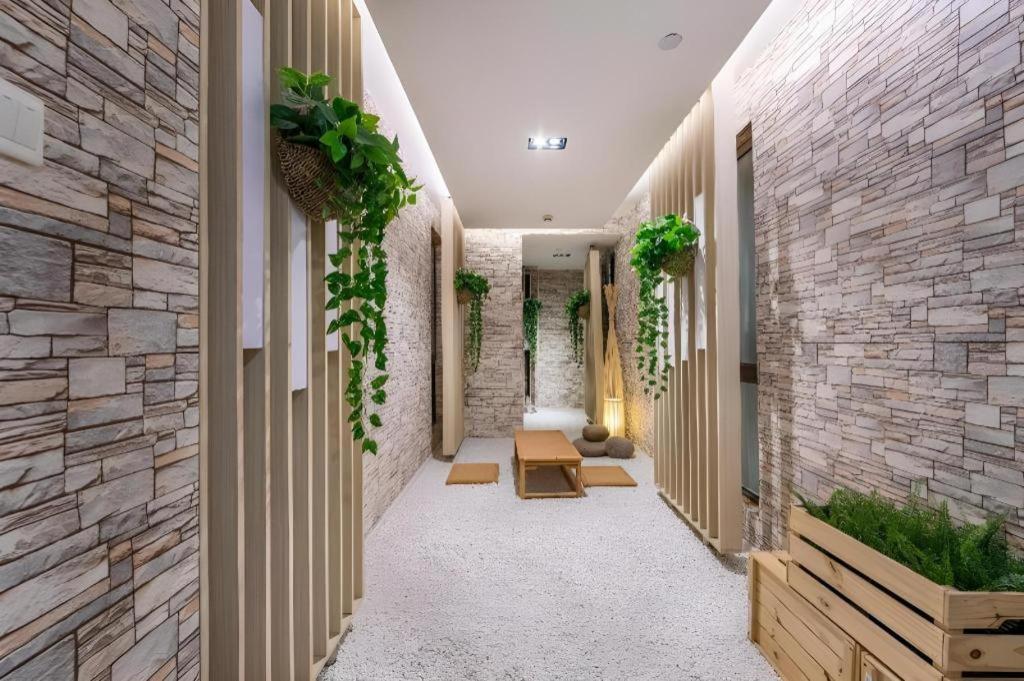 Hanting Hotel Shanghai Caohejing Yishan Road Dış mekan fotoğraf